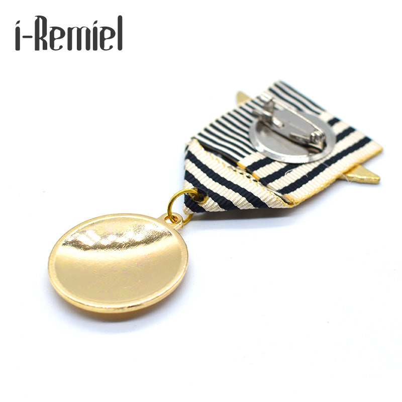 US Army Metal Pin Accessories Medal