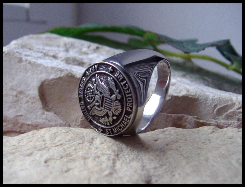 FREE SHIPPING US ARMY SEAL CREST SAINT MICHAEL PROTECT ME RING