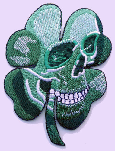 PIRATE SKULL CLOVER CELTIC IRISH  TACTICAL US ARMY   4.0 INCH hook PATCH (GRN)